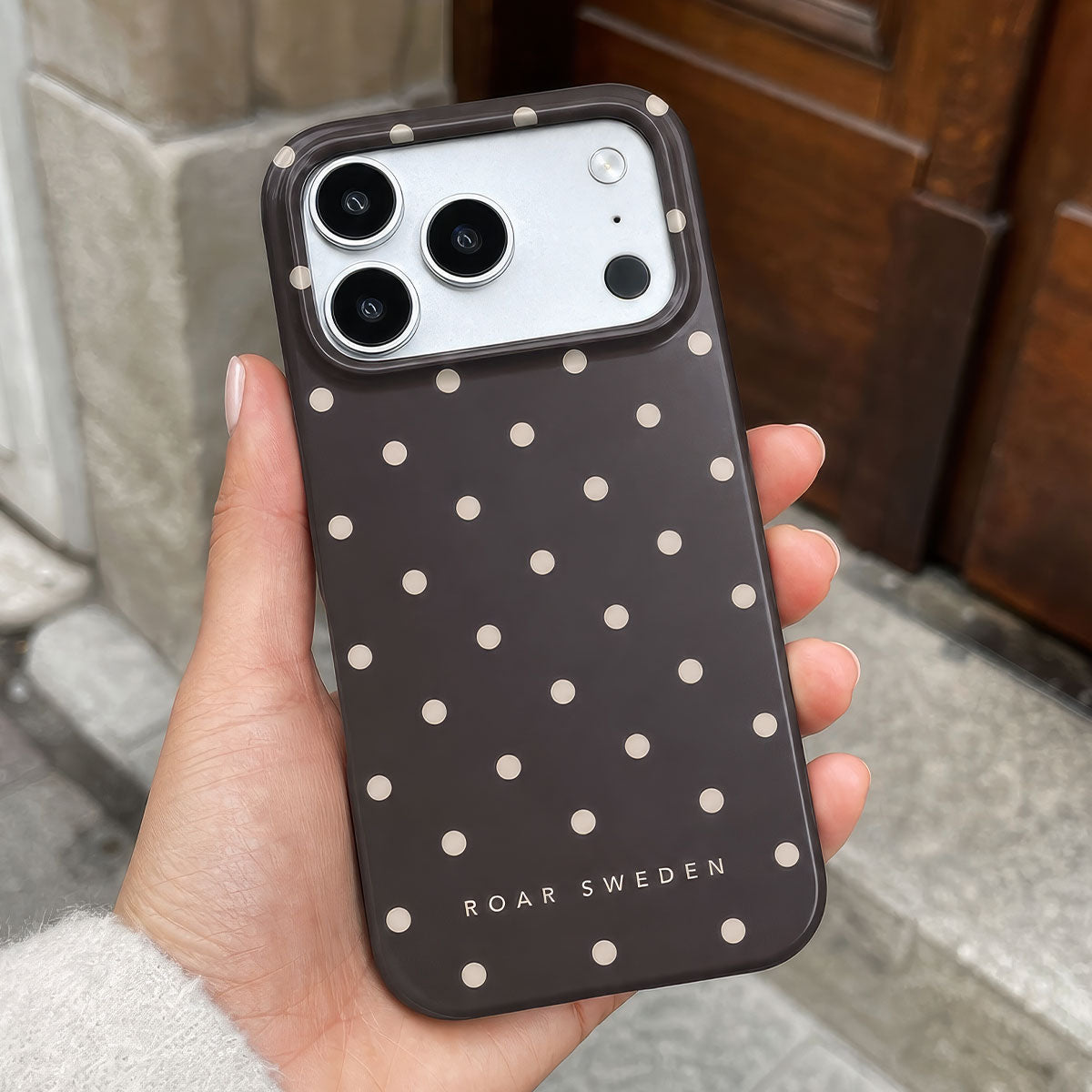 Canelle Dots - Slim case – Item 25 of 25