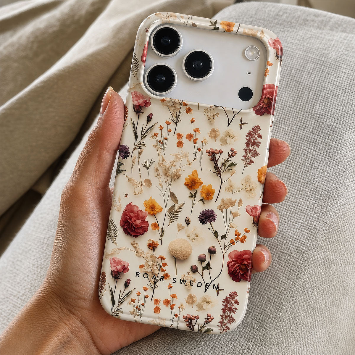 Dried Flowers - Slim case – Item 4 of 5