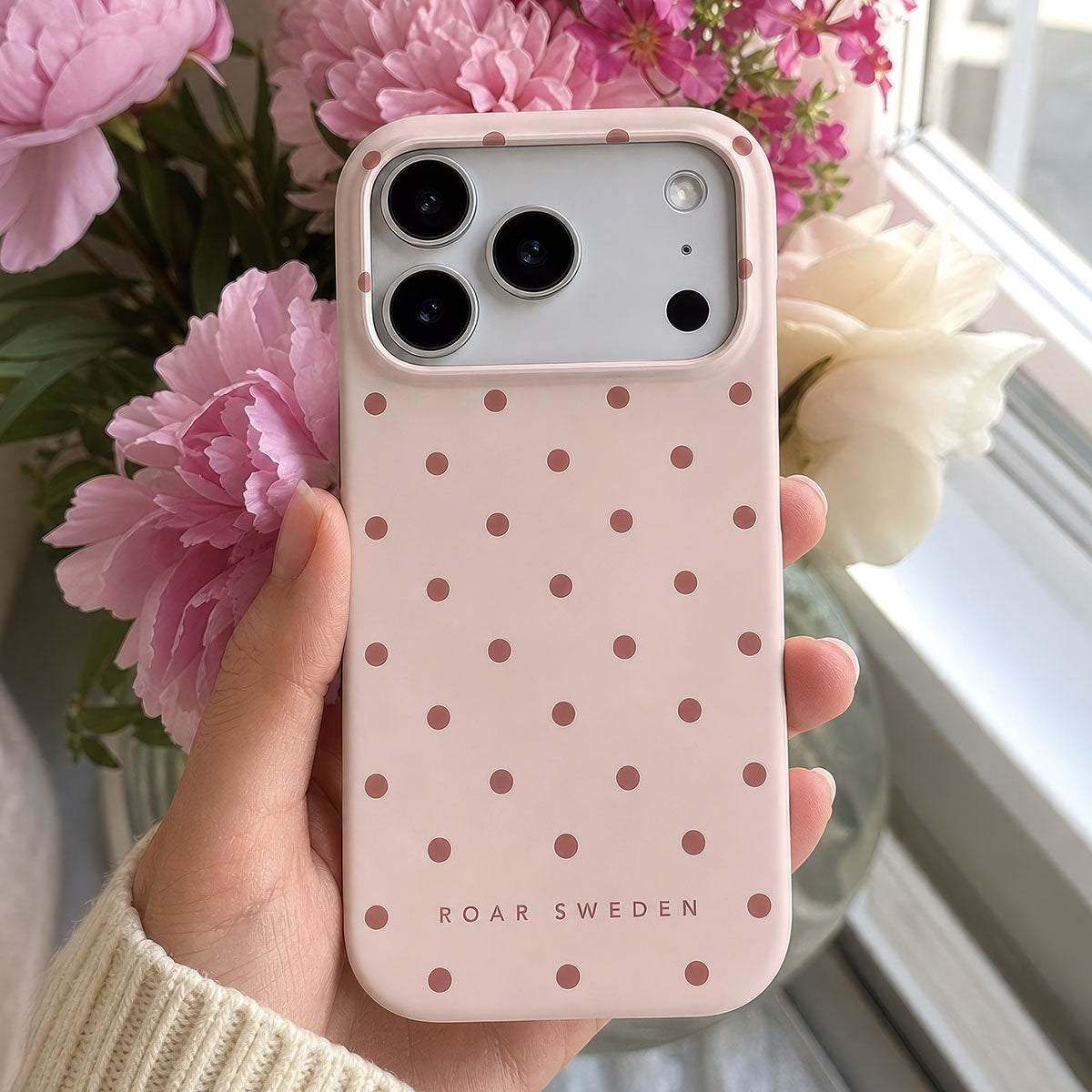 Pink Dots - Ohut suojakuori – Kohde 25/26
