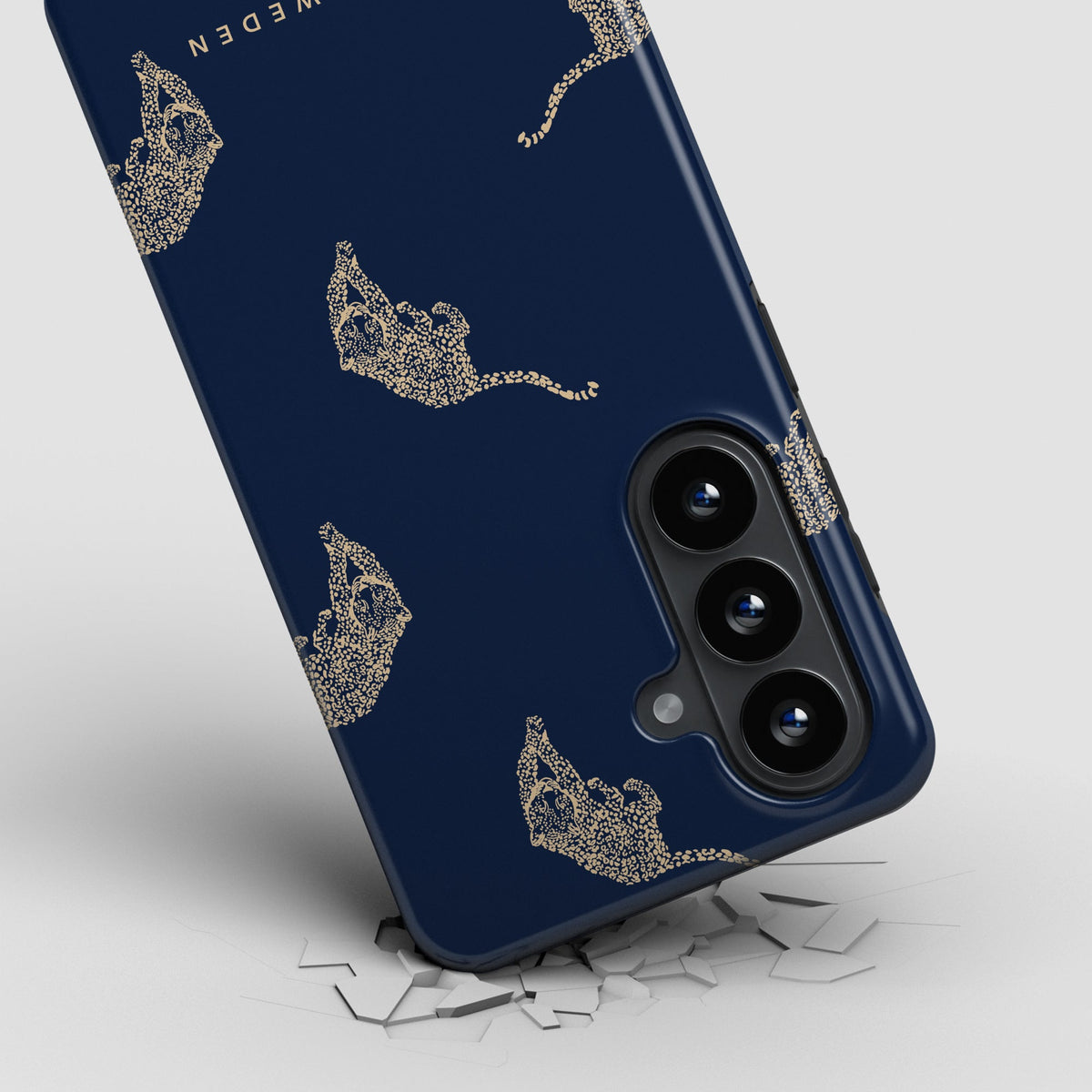 Kitty Grand - Tough Case – Item 9 of 17