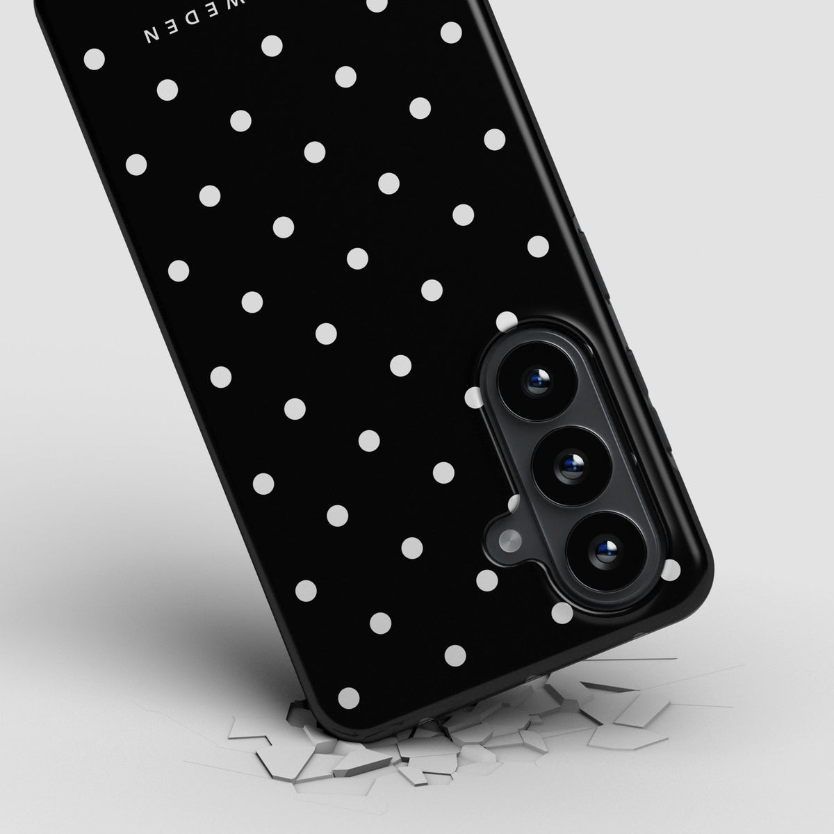 Orca Dots - Magnetic Tough Phone Case – Item 3 of 3