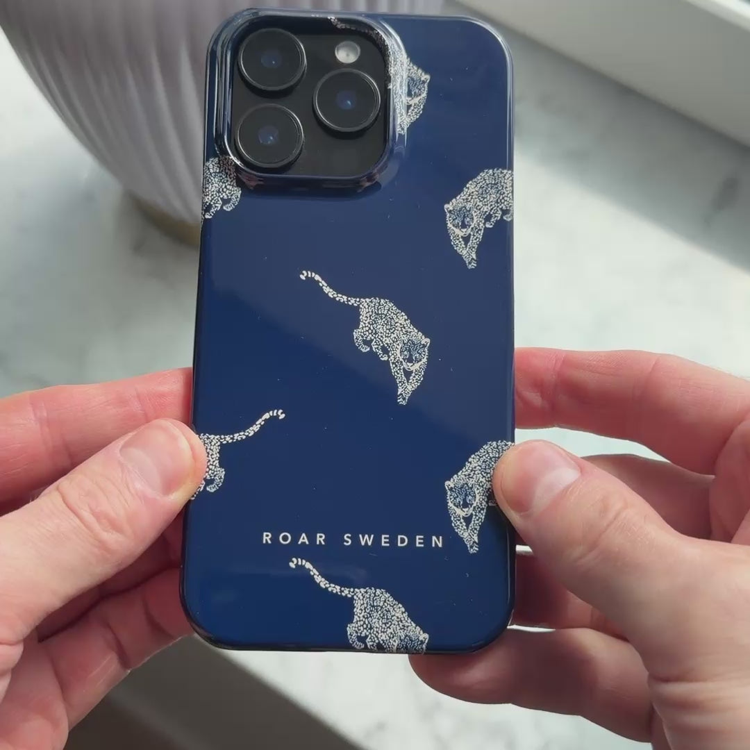 Kitty Grand - Slim case – Item 26 of 26